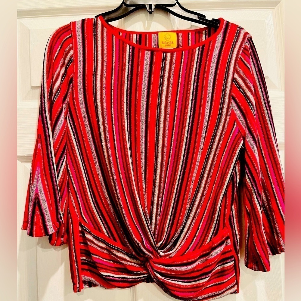 Ruby RD women’s petite XL striped crewneck pullover